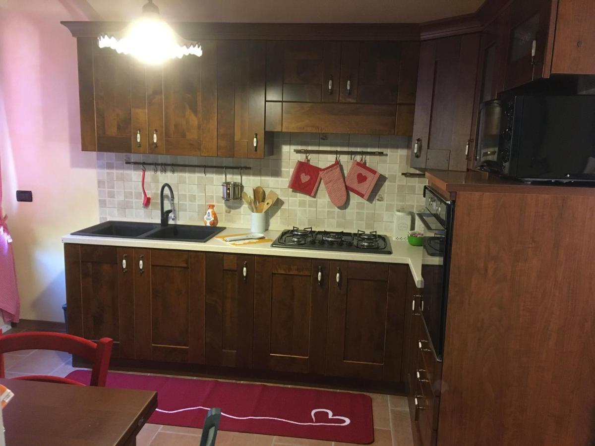 Casa A Schiera Fronte Lago Con Giardino Barcis Kültér fotó